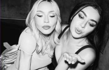 Madonna y Charli XCX se unen por primera vez en “Danceteria Afterhours”, una colaboración que conecta dos generaciones del pop. FOTO: @madonna, @charli_xcx. 