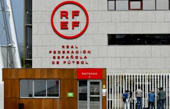 Varios funcionarios de La Real Federación Española de Fútbol y el expresidente Luis Rubiales están siendo investigados por presunta corrupción. FOTO: AFP