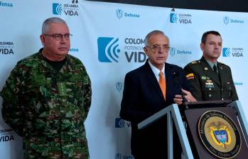 El ministro Velásquez hizo el anuncio este martes en rueda de prensa. FOTO: Ministerio de Defensa 