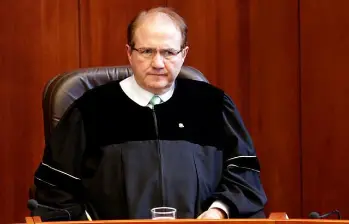 Exmagistrado José Leónidas Bustos condenado a 10 años de prisión por vinculos con el escándalo del Cartel de La Toga. FOTO: Colprensa. 