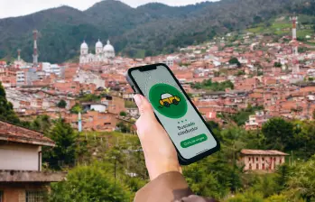 Aplicaciones como Uber avanzan en la convocatoria de conductores en todas las subregiones, según sus características, para que presten servicios en los municipios. FOTO Ilustración El Colombiano