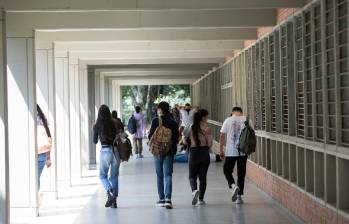 ¿Con gobierno Petro llegó el fin de las becas Generación E?