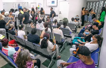 El servicio de urgencias del hospital Marco Fidel Suárez ha sido uno de los más golpeados por el caos en al red hospitalaria asociada a la Nueva EPS. FOTO EL Colombiano