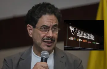 El senador Iván Cepeda anunció que impugnará el fallo que negó la tutela relacionada con la programación de las Emisoras de Paz. FOTO: Colprensa, Min TIC. 