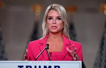 Bondi ya ha respaldado a Trump en algunos de sus enfrentamientos legales más difíciles. Foto: AFP