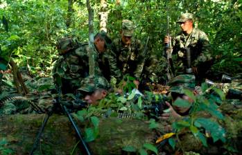 Aumenta la presencia del Ejército en el norte de Cauca, después de los ataques con material explosivo. FOTO: Tomada de X (antes Twitter) de @FuerzasMilCol