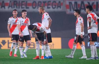 River Plate, que suma cuatro títulos en Libertadores, no pudo imponer condiciones ante el sorpresivo Vélez. FOTO: EFE