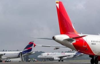 Avianca y Latam son las dos principales líneas aéreas con operación en Colombia FOTO JUAN ANTONIO SÁNCHEZ