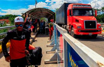En el primer mes circularon de Colombia a Venezuela 64 camiones con mercancías. FOTO CAMILO SUÁREZ