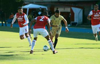 En casa Águilas Doradas cayó ante Santa Fe, por la tercera fecha de la Liga Betplay. FOTO CORTESÍA ÁGULAS DORADAS