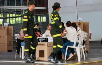 El país espera el escrutinio oficial tras un preconteo con una diferencia del 0,96% entre los candidatos. FOTO: Manuel Saldarriaga