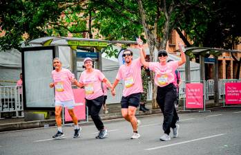 Personas de todas las edades participaron de la Carrera de las Rosas. FOTOS: Cortesía Carrera de las Rosas