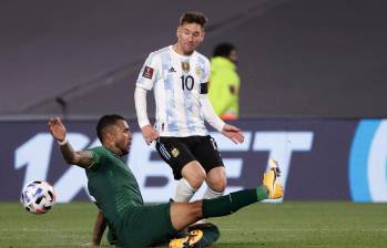 Argentina llegó con Messi y con oxígeno a La Paz