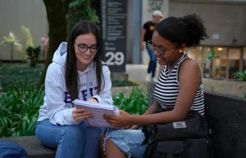 En total se destinarán $37.000 millones para las becas Sapiencia en 2025. FOTO: CORTESÍA