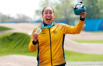 La ciclista antioqueña Mariana Pajón consiguió su tercer título en los Juegos Panamericanos. Los anteriores fueron en Guadalajara y Lima. FOTO: TOMADA DEL X DE @santiago2023