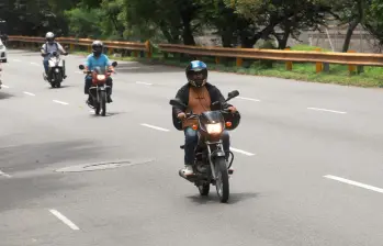 El 58% de los motociclistas se movilizan sin Soat en Colombia. FOTO ESNEYDER GUTIÉRREZ
