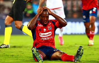 El volante vallecaucano Baldomero Perlaza ingresó en el segundo tiempo del partido ante América y estuvo cerca de marcar gol. Foto: Manuel Saldarriaga