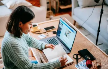 Esta modalidad le permite trabajar desde cualquier lugar y postularse a ofertas globales. FOTO: FREEPIK