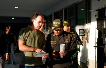 El alcalde de Medellín, Federico Gutiérrez, anunció recompensa para hallar a los delincuentes que atracaron a una pareja en Villa Hermosa. FOTO CORTESÍA