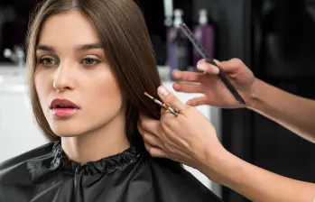 El calendario lunar de julio 2025 indica los días ideales para cortes de cabello y depilación, aprovechando la energía de cada fase de la luna. FOTO Depositphoto