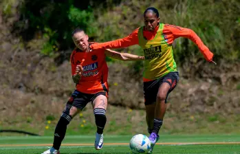 Ana María Guzmán y Mary José Álvarez son dos de las caras nuevas que tiene el equipo Tricolor en la Copa América. FOTO cortesía fcf