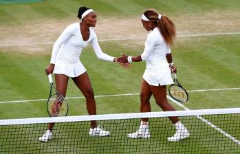 Las hermanas Venus y Serena Williams son leyendas vivas del tenis mundial. Foto Afp