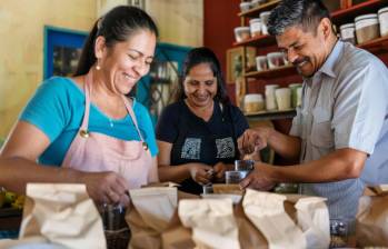 El 31,5 % de la cartera total de microcrédito se desembolsó en municipios rurales del país. FOTO: Asomicrofinanzas.