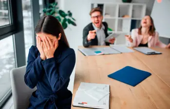 Los comentarios y burlas contra tres excompañeras de trabajo le podrían costar caro a un contratista de la Alcaldía de Medellín