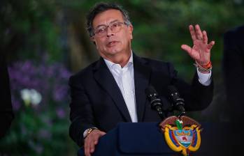 El presidente Gustavo Petro dio varios discursos cuestionando al CNE y al Congreso por la investigación de la campaña. FOTO Colprensa