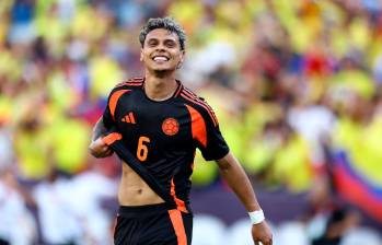 El antioqueño Richard Ríos y su alegría tras marcar su primer gol con la camiseta de la Selección Colombia. El jugador inició su carrera en el fútbol sala y sus condiciones lo llevaron al fútbol profesional. FOTO GETTY