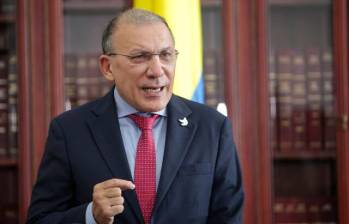 Roy Barreras, embajador de Colombia en Inglaterra, criticó nueva narcoserie Griselda. Considera que empaña la imagen del país. Foto: Colprensa. 