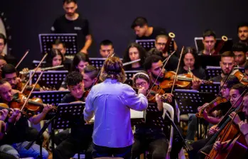 La Orquesta Departamental de Antioquia, la primera de carácter 100% público, tendrá presentaciones en el marco de la Bienal 2025. FOTO: CAMILO SUÁREZ