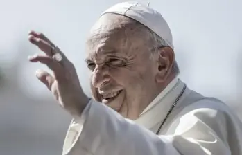 Se escucharon las primeras palabras del papa Francisco desde su hospitalización en la clínica Gemelli de Roma. FOTO: Getty