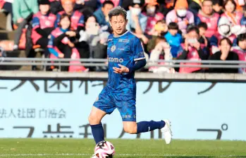 Ni Cristiano ni Messi: el único jugador profesional que sobrevive a cinco décadas de fútbol tiene nuevo equipo a sus 58 años