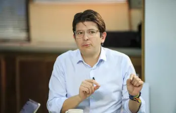 El Ministerio de Defensa no descarta la posibilidad de que el grupo criminal involucrado en el atentado contra el senador Miguel Uribe sea transnacional. Foto: Andrés Camilo Suárez Echeverry
