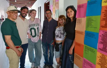 De izquierda a derecha: Jorge Zapata, Jhonatan Palacios, Paulina López, Omar Ruiz, Linda Cañaveral y Liliana Correa. Foto: Manuel Saldarriaga.