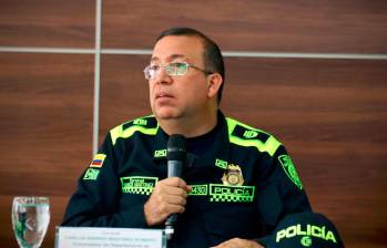 El coronel Carlos Andrés Martínez Romero estuvo entre los ocho oficiales que no fueron llamados para el curso de ascenso y deberá dejar el comando de la Policía Antioquia. FOTO: CORTESÍA