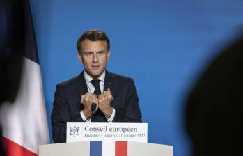 El presidente frances Emmanuel Macron mostró su preocupación sobre una posible ofensiva rusa con drones y ciberataques. FOTO: GETTY