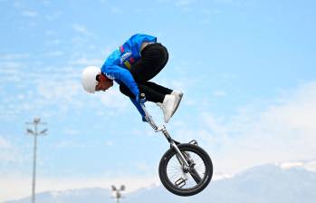 Luis Rincón ya había hecho historia en Francia con “flipwhip footjam, y ahora lo mejoró con este nuevo truco. Foto : A FP. 