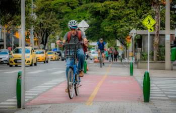 Ciclorruta ubicada sobre la carrera 70, cerca a la estación Estadio del metro. FOTO: Cortesía Alcaldía de Medellín