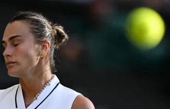 Aryna Sabalenka, número 1 del mundo, cayó este domingo en partido contra Naomi Osaka. FOTO: AFP