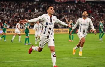 El delantero Lisandro Alzugaray anotó el último gol de los ecuatorianos en el partido de ida, disputado en Quito. Foto: @Libertadores
