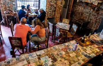 El comercio y los servicios continúan liderando el crecimiento económico, mientras la industria y la construcción avanzan a un ritmo más lento. FOTO Julio César Herrera