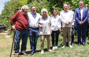 El gobierno colombiano entregó la Cruz de Boyacá al expresidente uruguayo, Pepe Mujica. FOTO CORTESÍA PRESIDENCIA