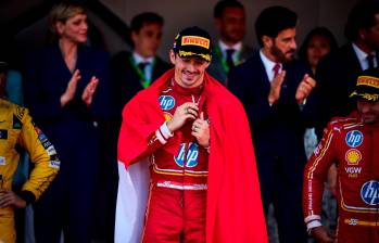 Charles Leclerc consiguió su sexta victoria en un Gran Premio de la Fórmula 1, la primera en casa (Mónaco). Tomó el segundo lugar de la temporada 2024. FOTO Tomada de ‘X’: @ScuderiaFerrari