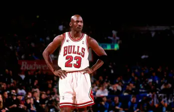 Michael Jordan ganó las seis finales que jugó en la NBA con los Chicago Bulls, un récord inédito en el mejor baloncesto del mundo. FOTO GETTY 
