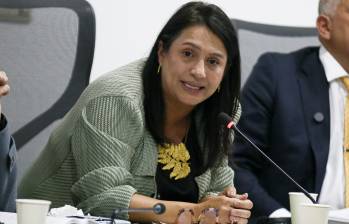 La ministra de Cultura, Paola Holguín, salió a responder la polémica generada por la suspensión del Programa Nacional de Estímulos 2026. FOTO Colprensa