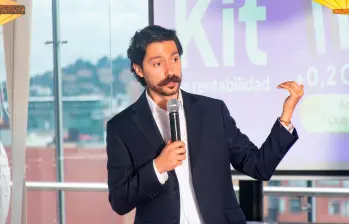 Charlie Correa, cofundador de Mejor CDT, explicó cómo la plataforma busca facilitar la comparación de tasas y el acceso de los colombianos a los CDT. FOTO CORTESÍA MEJORCDT.