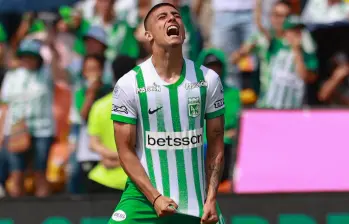 El triunfo deja a Nacional entre los tres mejores de la Liga, detrás de Junior y del DIM. Aun así, las dudas persisten. El equipo gana, pero no convence, y la exigencia de la hinchada sigue latente. Foto: Manuel Saldarriaga Quintero.