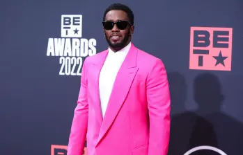 P. Diddy fue hallado culpable de trata de personas y podría recibir hasta 20 años de prisión, aunque fue absuelto de los cargos más graves que implicaban cadena perpetua. FOTO: AFP